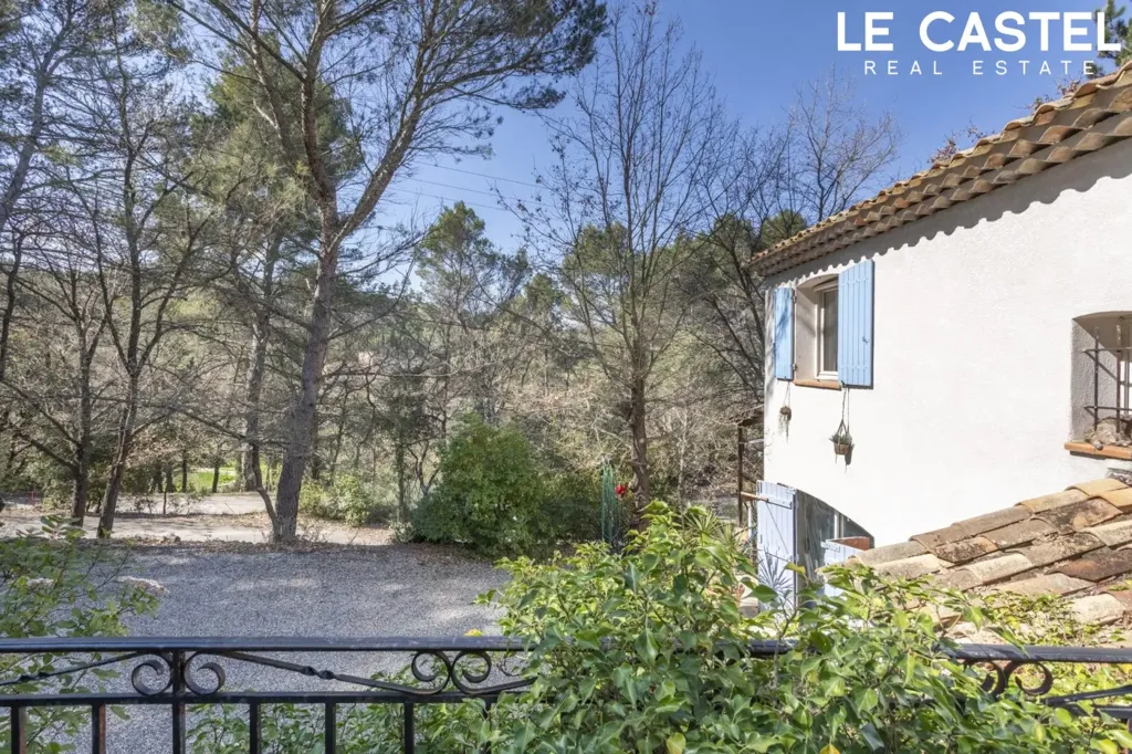 Välivaade - Charming House with Pool and Panoramic View in Trets