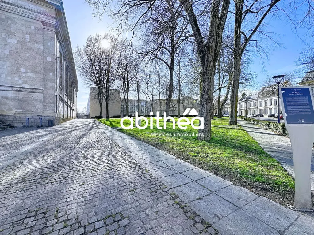 Luxury Renovated Apartment in Arras Prefecture