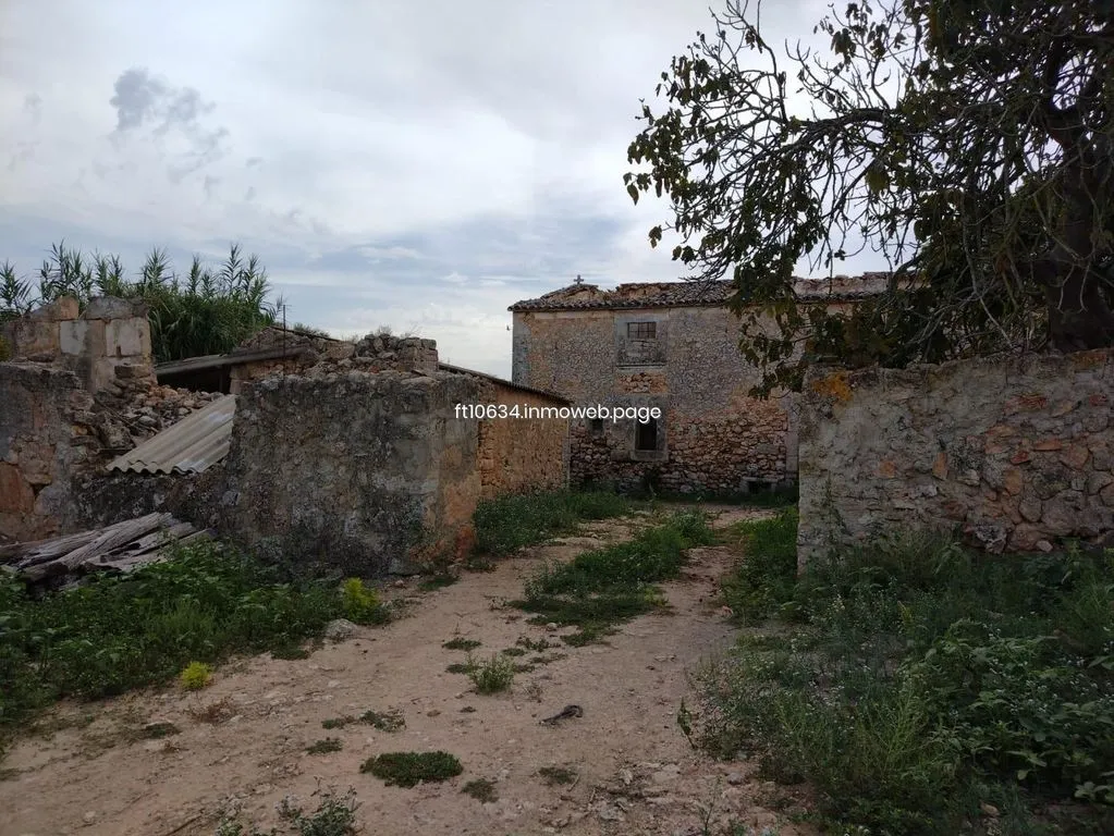 Välivaade - Luxury Farmhouse with Stone Walls in Algaida