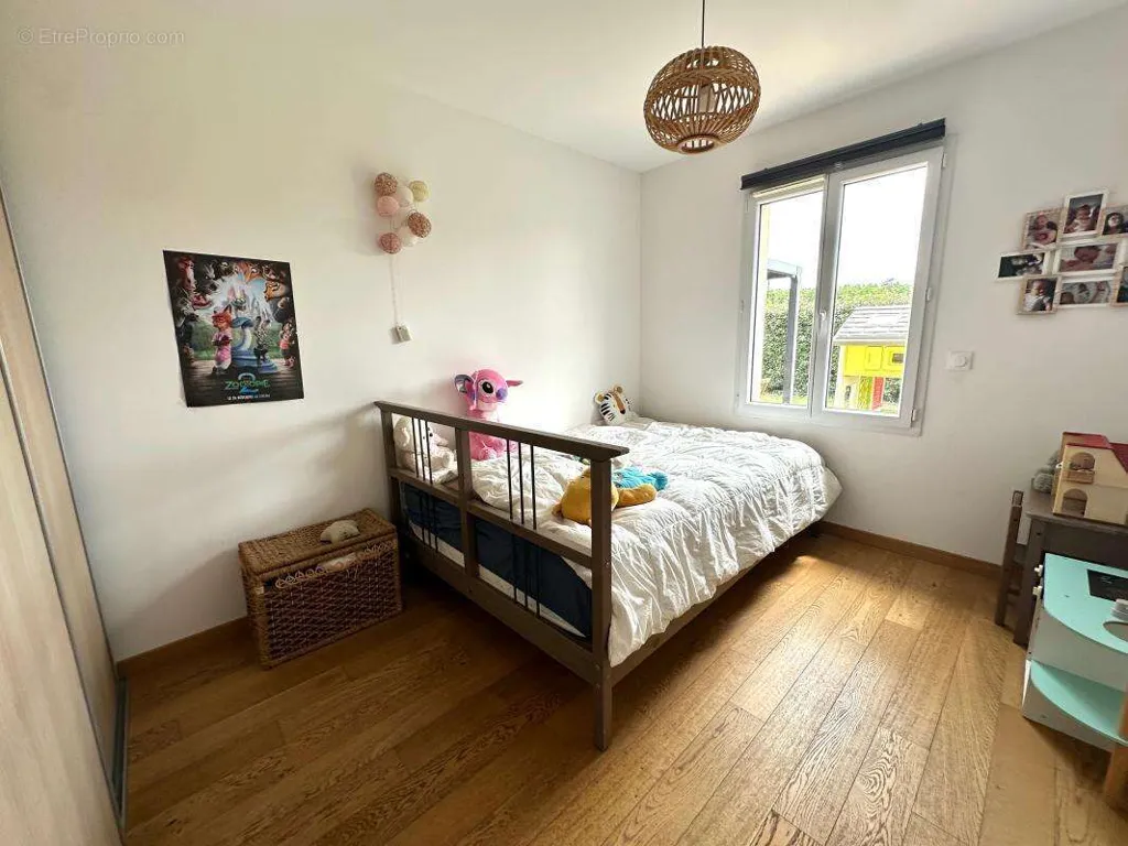 Chambres - Maison de Plain-Pied avec Terrasses à Cudos