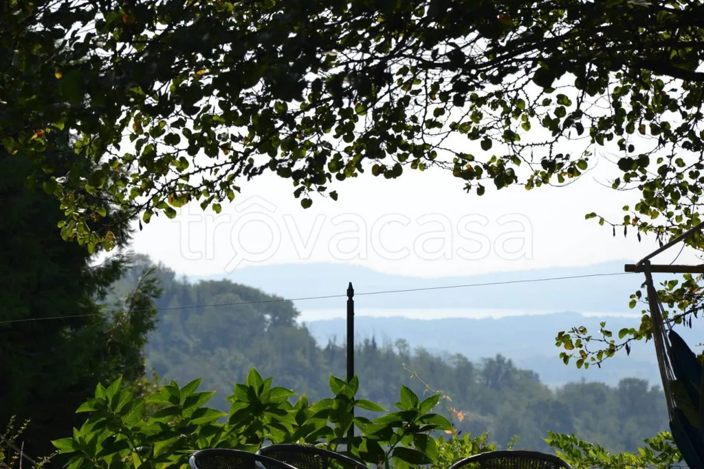 Giardino - Cascina with Panoramic View in Bollengo