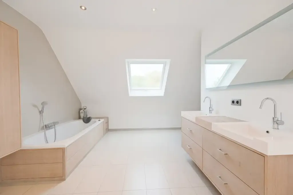 Salles de bain - Villa Moderne avec EPC A à Sterrebeek