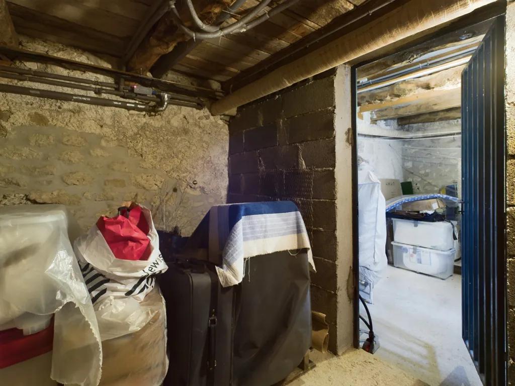 Pièces - Maison en Pierre avec Piscine à Montaigu-de-Quercy