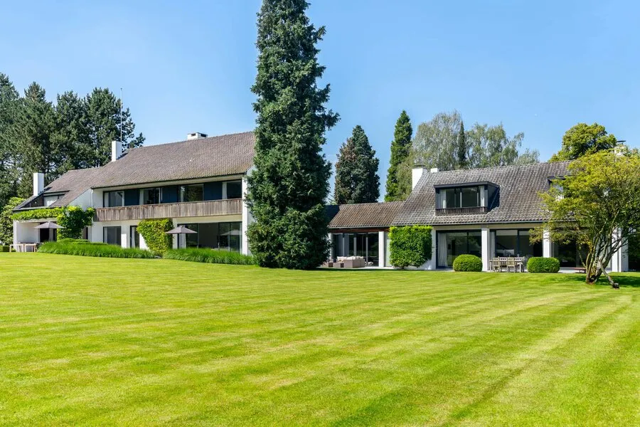 Giardino - Renovated Residence with Pool in Hoogvorst