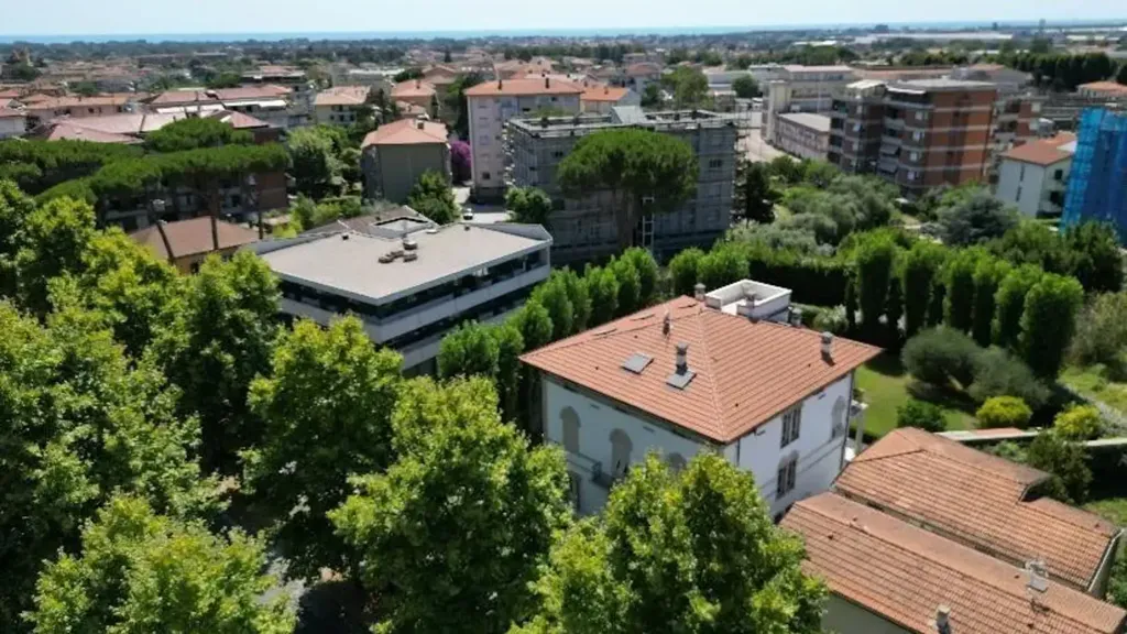 Vue aérienne - Historic Villa with Private Garden in Massa