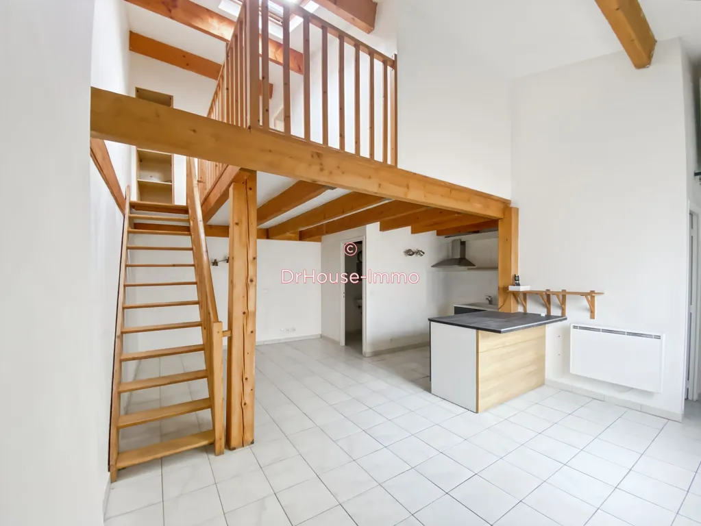 Elutuba - Duplex Apartment with Balcony in Saint Maximin