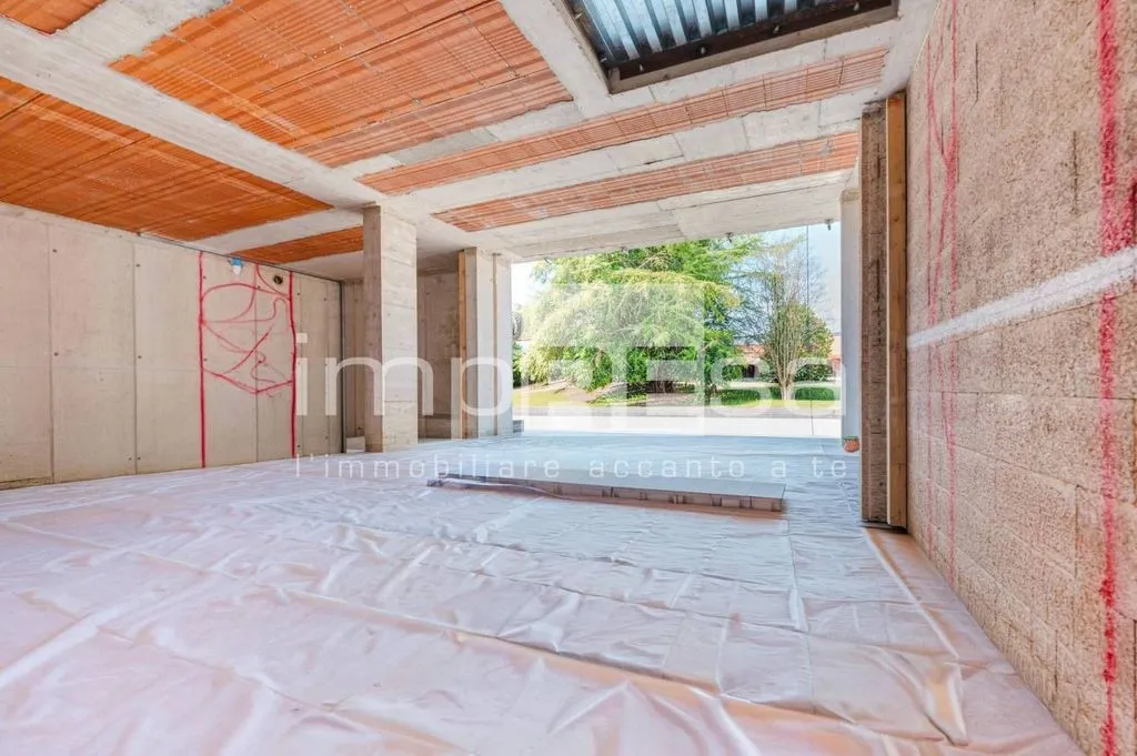 Toad - New Luxury Villa with Private Garden in Silea