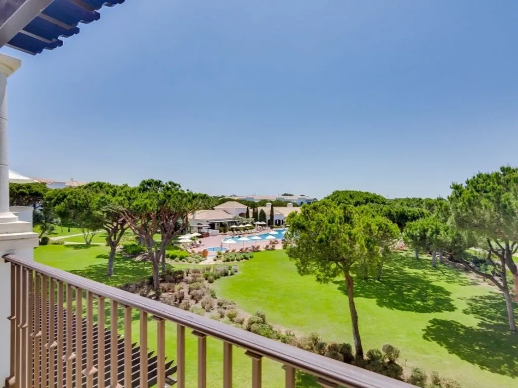 Terrazza - 2-Bed Flat with Golf View in Albufeira