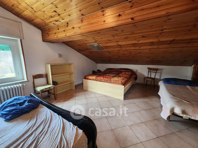 Chambres - Mansard Attico with Private Garden in Chatillon