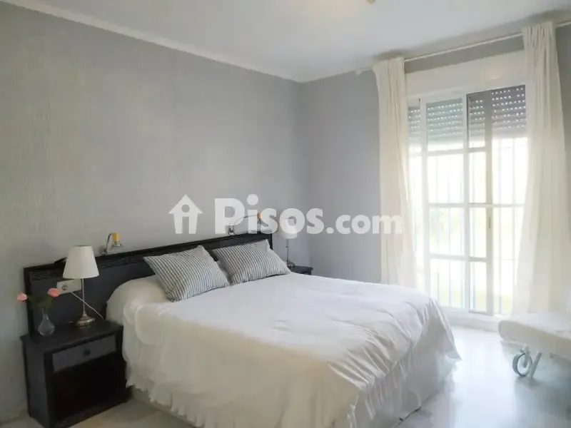 Magamistoad - Furnished Flat with Pool in La Jara