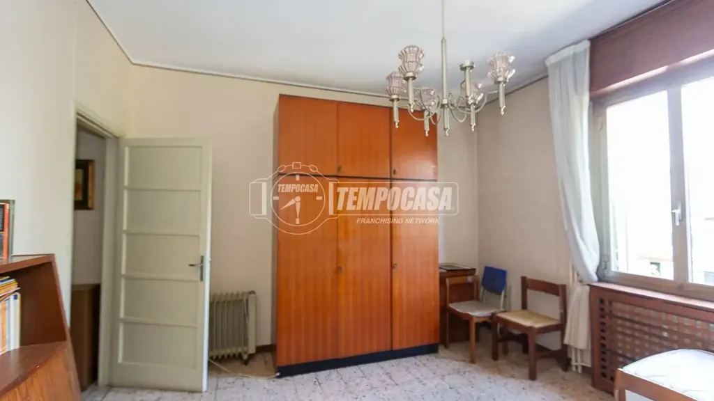 Magamistoad - Spacious Trilocale with Terrace in Brescia