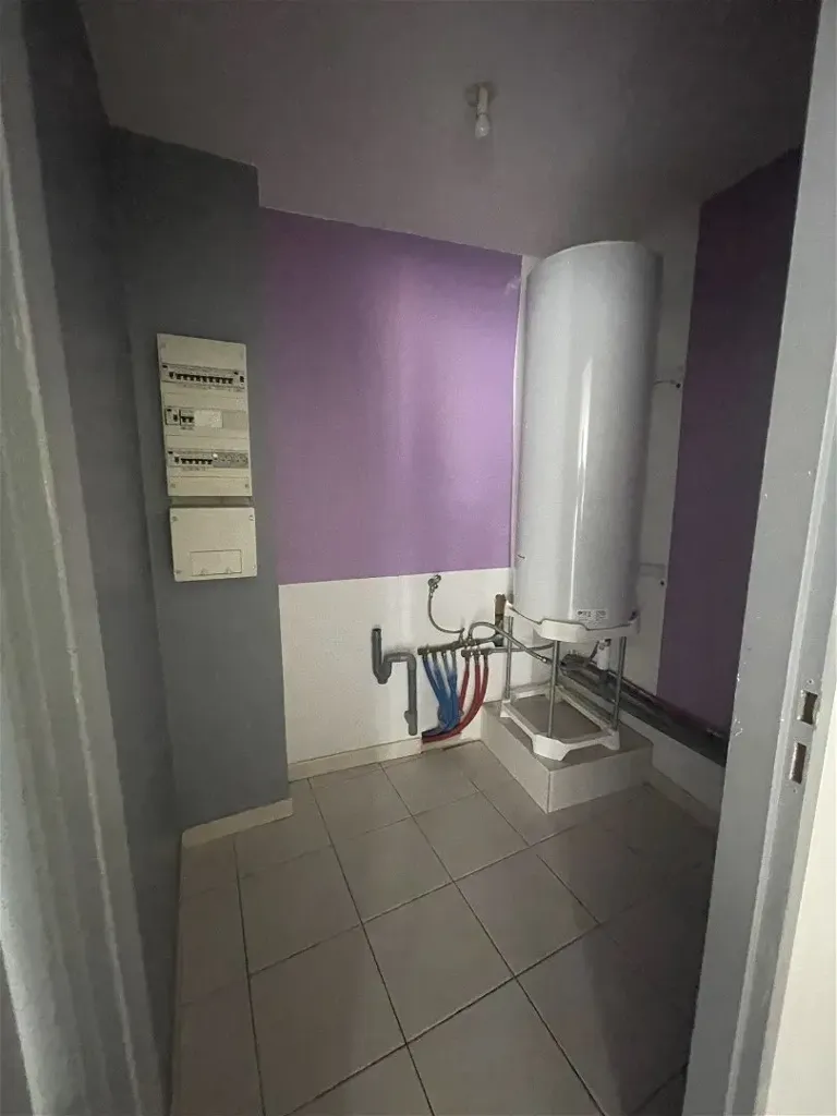 Pesuköök - Flat in Town Centre, St-Maximin-la-Sainte-Baume