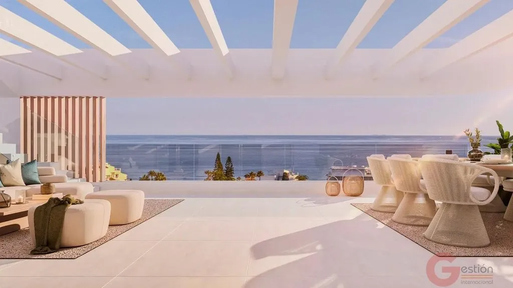 Terrazza - Duplex with Pool in Estepona