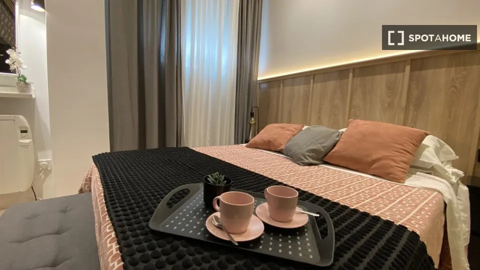 Magamistoad - 1-Bedroom Apartment in Chopera, Madrid