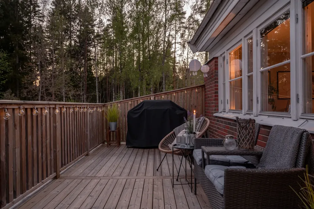 Terrasse - Terraced House with Corner Plot in Forshaga