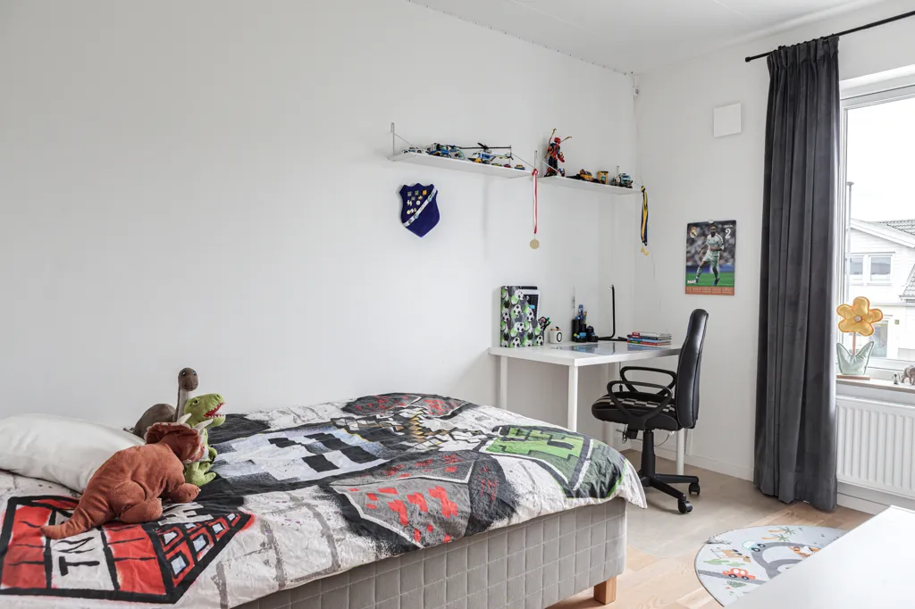 Schlafzimmer - Apartment with South-Facing Terrace in Skegrie