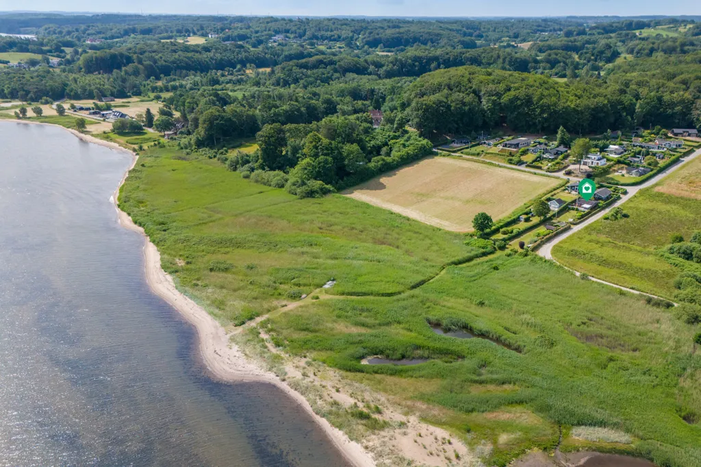 Vista aérea - Vacation Home with Waterfront View in Sellerup Strand