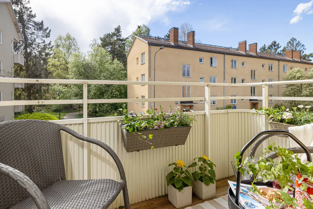 balcony