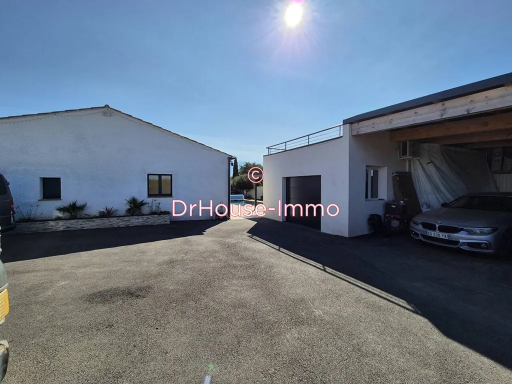 Extérieur - Villa avec Piscine et Jacuzzi à Argeliers