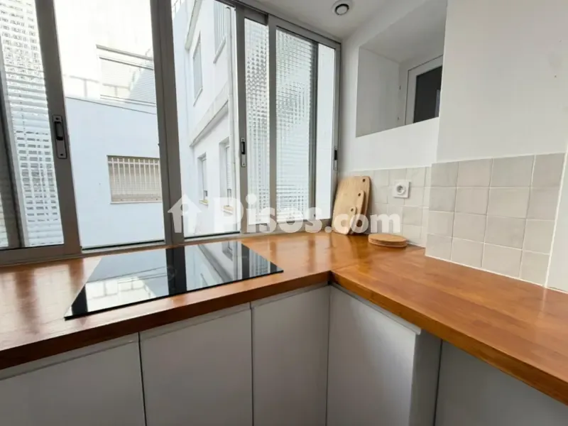 Cucina - Reformed Apartment with Balcony in La Bosca