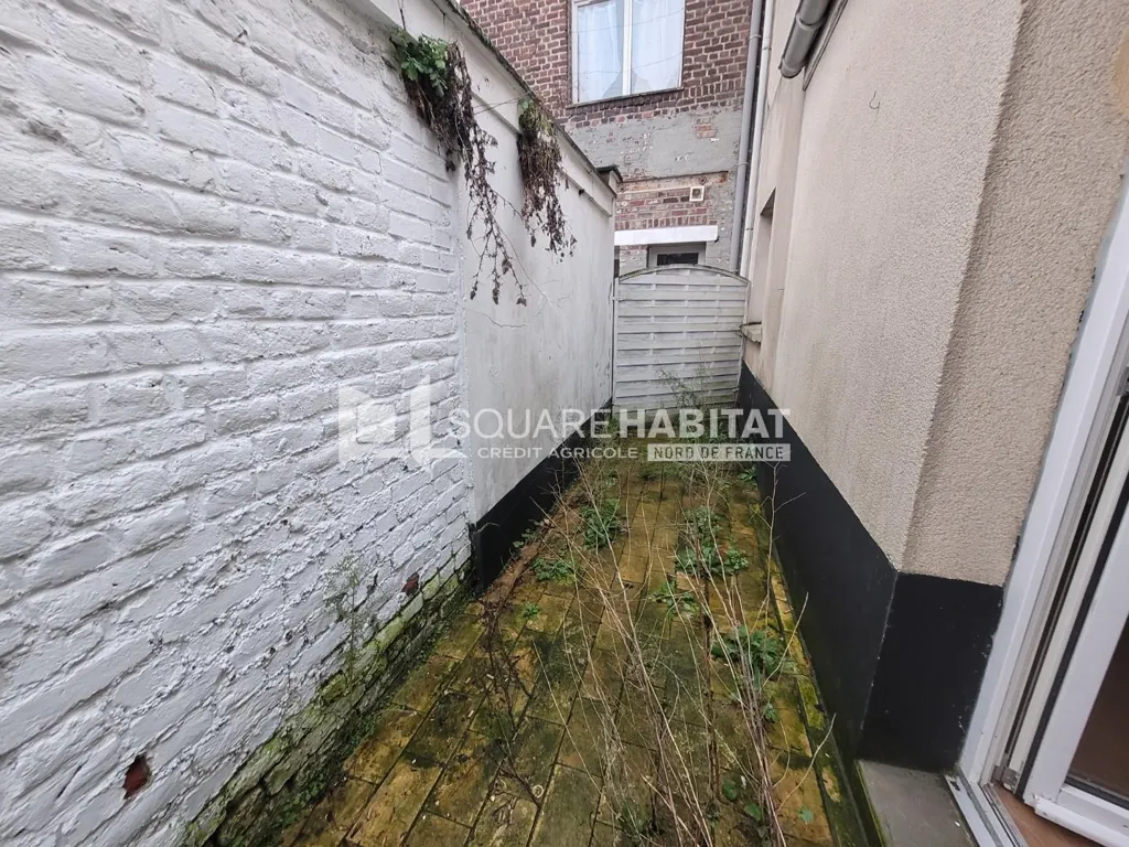 Aed - Compact Apartment with Terrace in Valenciennes