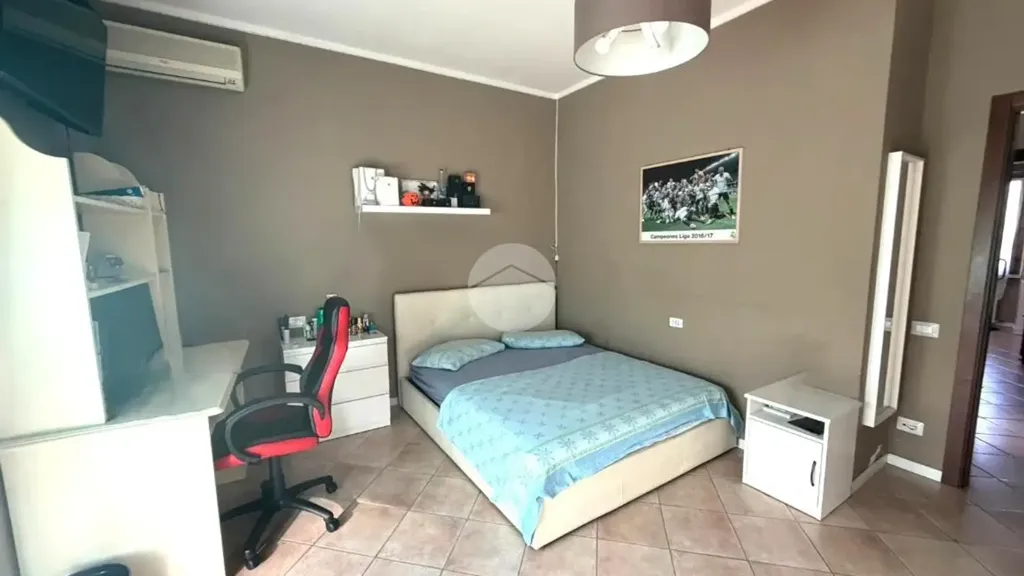 Magamistoad - Villa with Pool in Puegnago Sul Garda