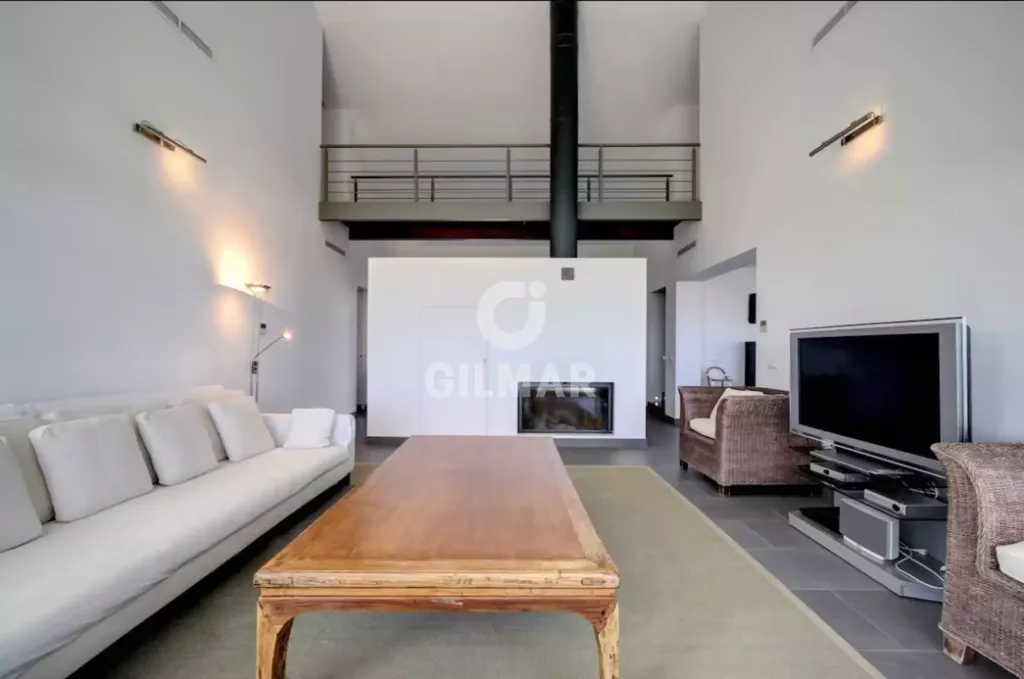 living_room
