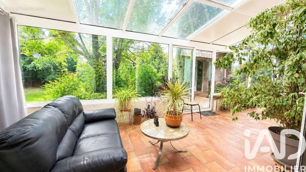 Terrasse - Maison avec Jardin et Terrasse à Pertuis