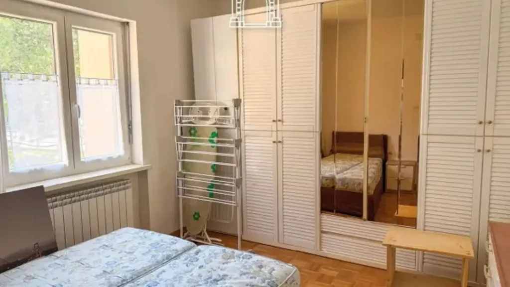 Chambres - Rustic-Style Apartment with Sea View in Trieste
