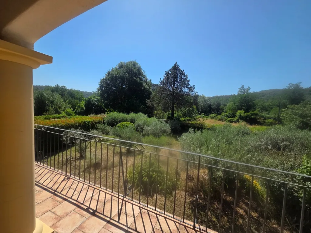 Terrass - Charming Villa with Terrace in Cendras