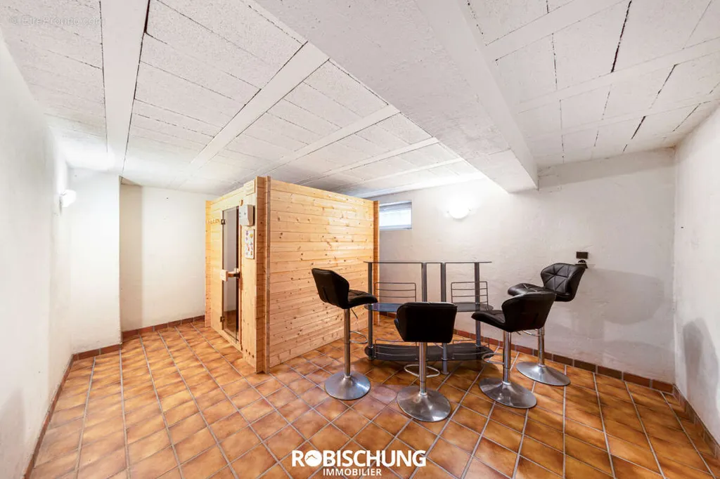 leisure_room