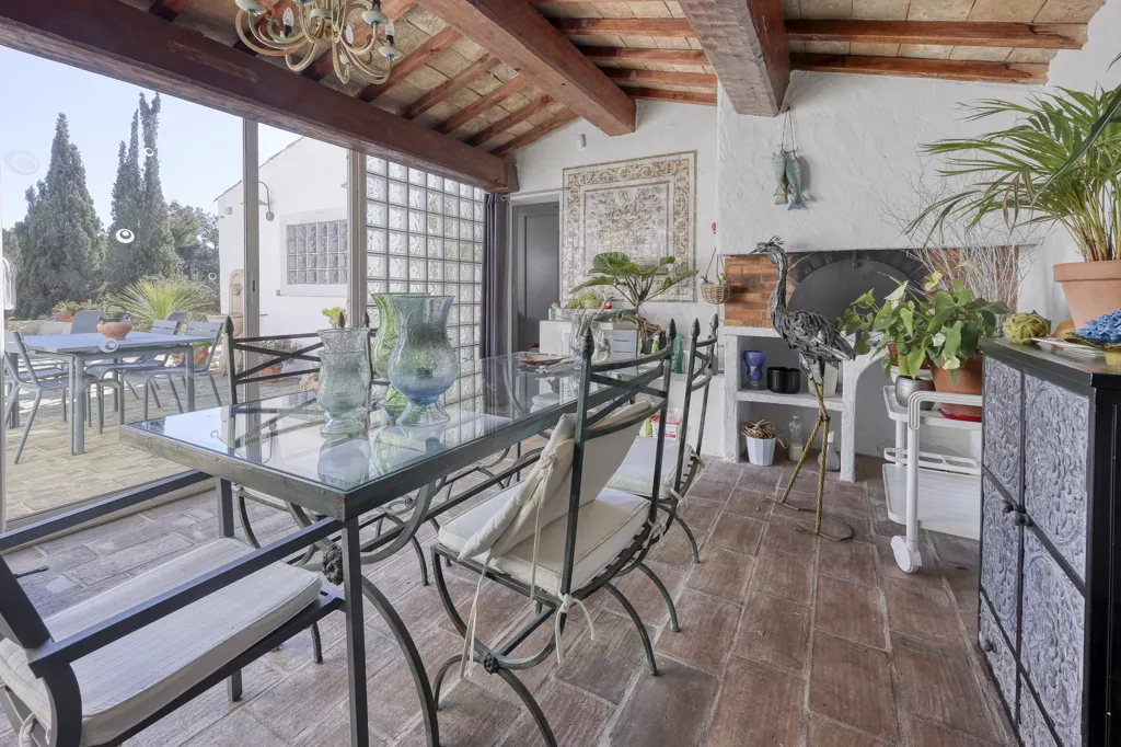 Terrasse - Propriété avec Piscine et Vue Mer à Bandol