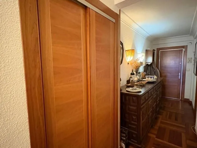 Esik - Spacious Apartment with Terraces in Burgos