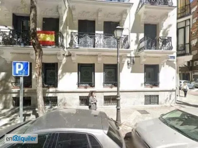 Esterno - Modern Flat with Terrace in Chamberí
