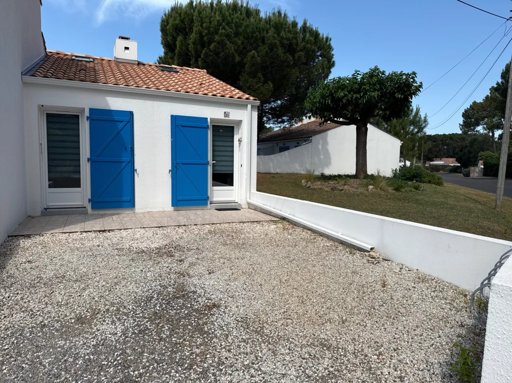 Extérieur - Pavillon Meublé avec Piscine à Proximité