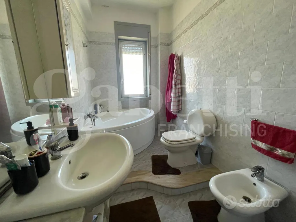 Vannitoad - Bright Two-Room Apartment in Siracusa