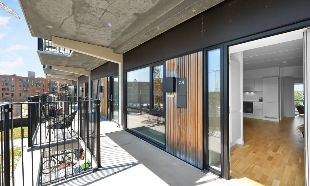 Balcone - 2-Bedroom Apartment with Elevator in Skovlunde