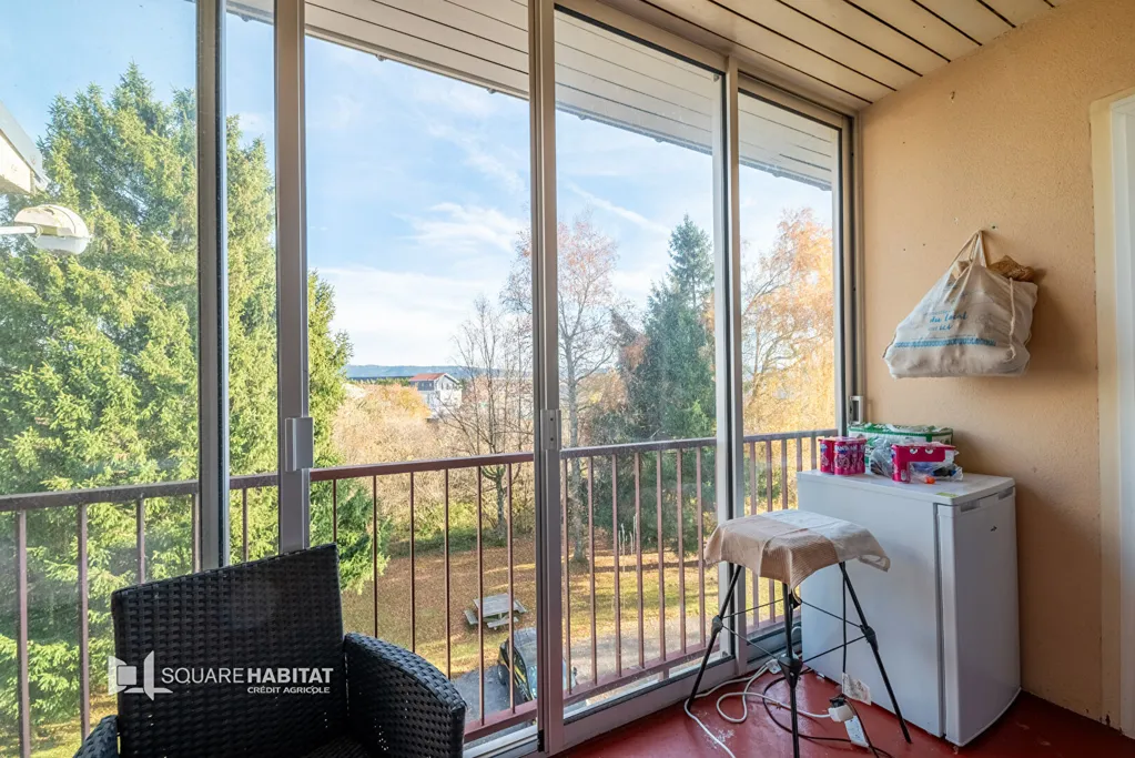 Balcon - Appartement rénové avec loggia à Frasne