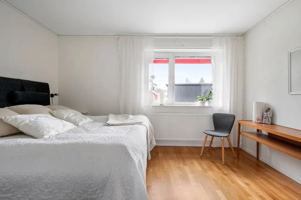 Camere da letto - Well-Maintained Apartment with West Balcony in Skellefteå