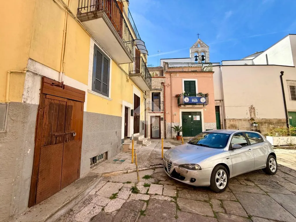 Välivaade - Characterful 3-Bedroom in Bitonto's Historic Centre