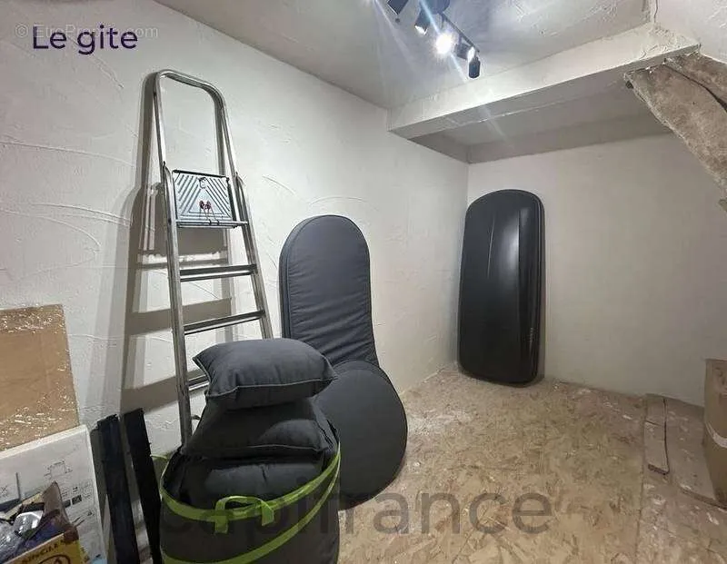 leisure_room