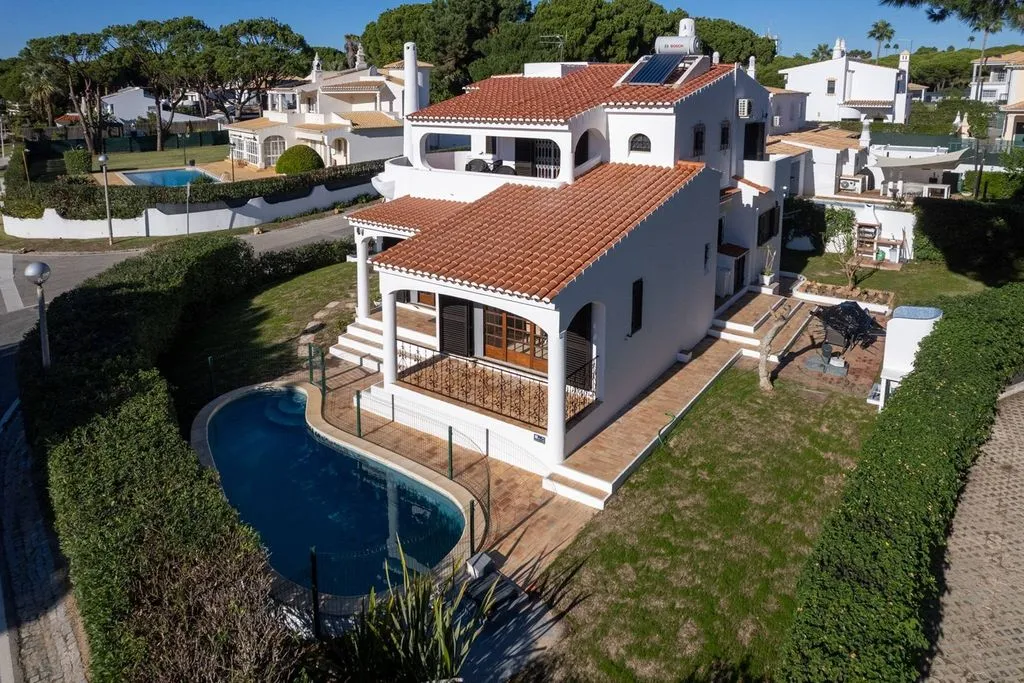 Õhuvaade - Moorish Villa with Pool in Vilamoura