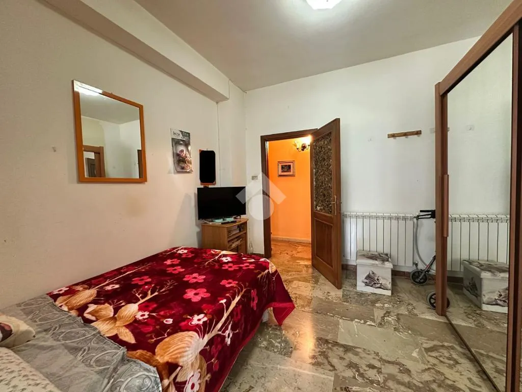 Magamistoad - Three-Bedroom Apartment with Balcony in Crotone