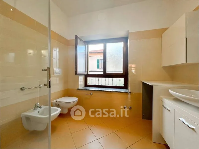 Salles de bain - Two-Bedroom Flat with Balcony in Cislago