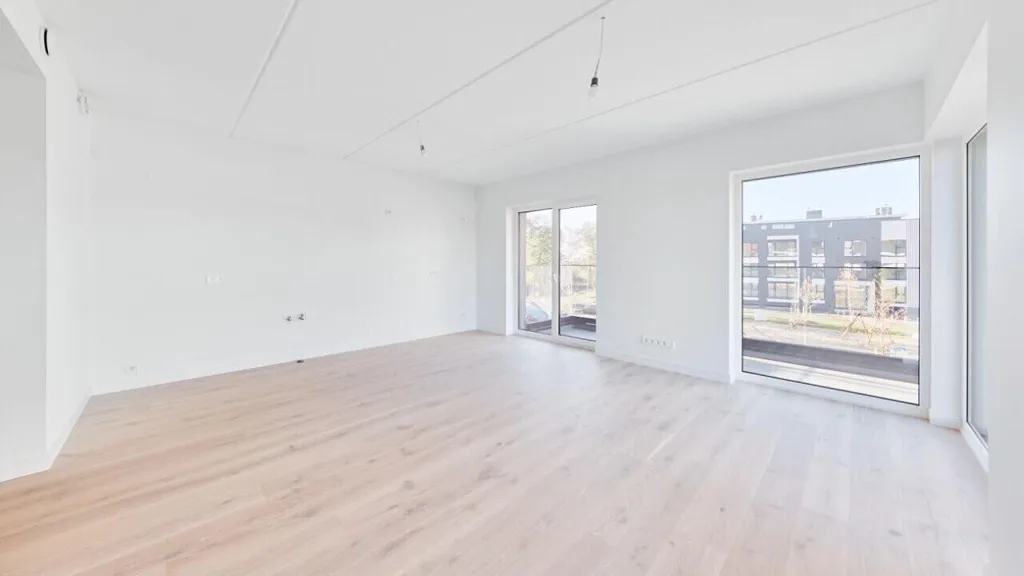 other_room