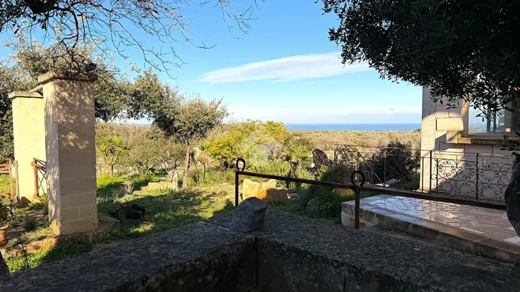 Terrasse - Villa with Sea View in Carovigno