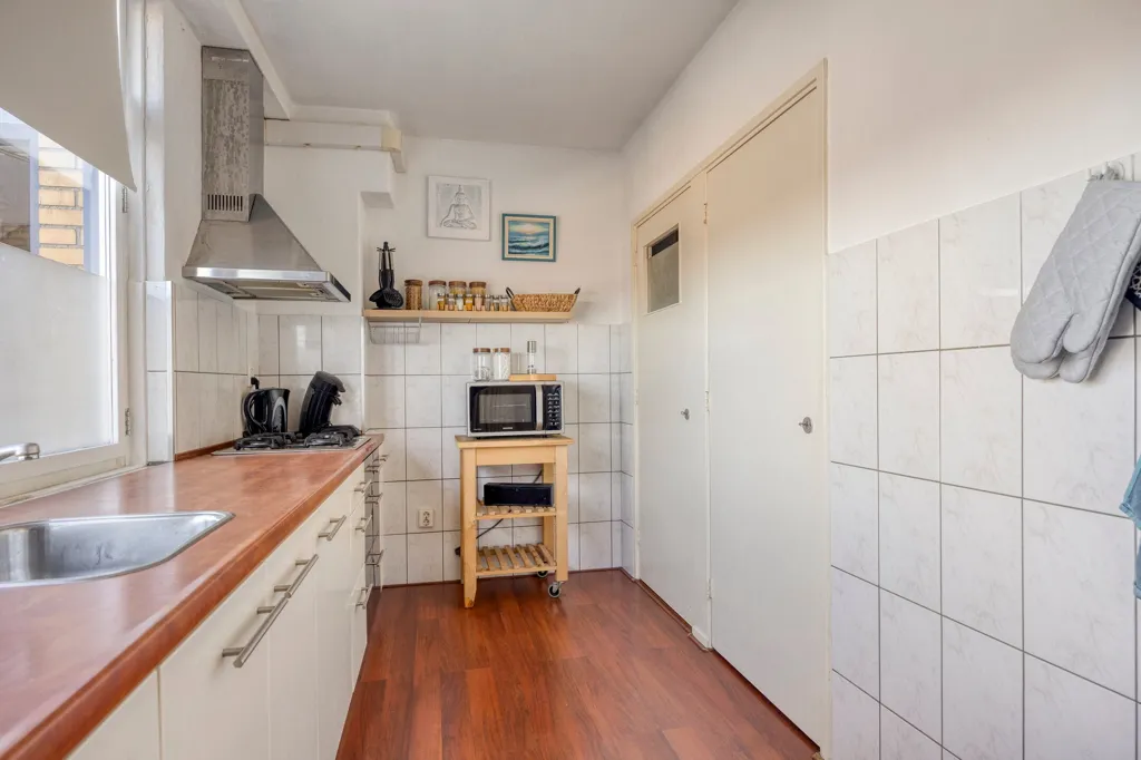 Köök - Galerij Flat with Lift in Rotterdam Centre