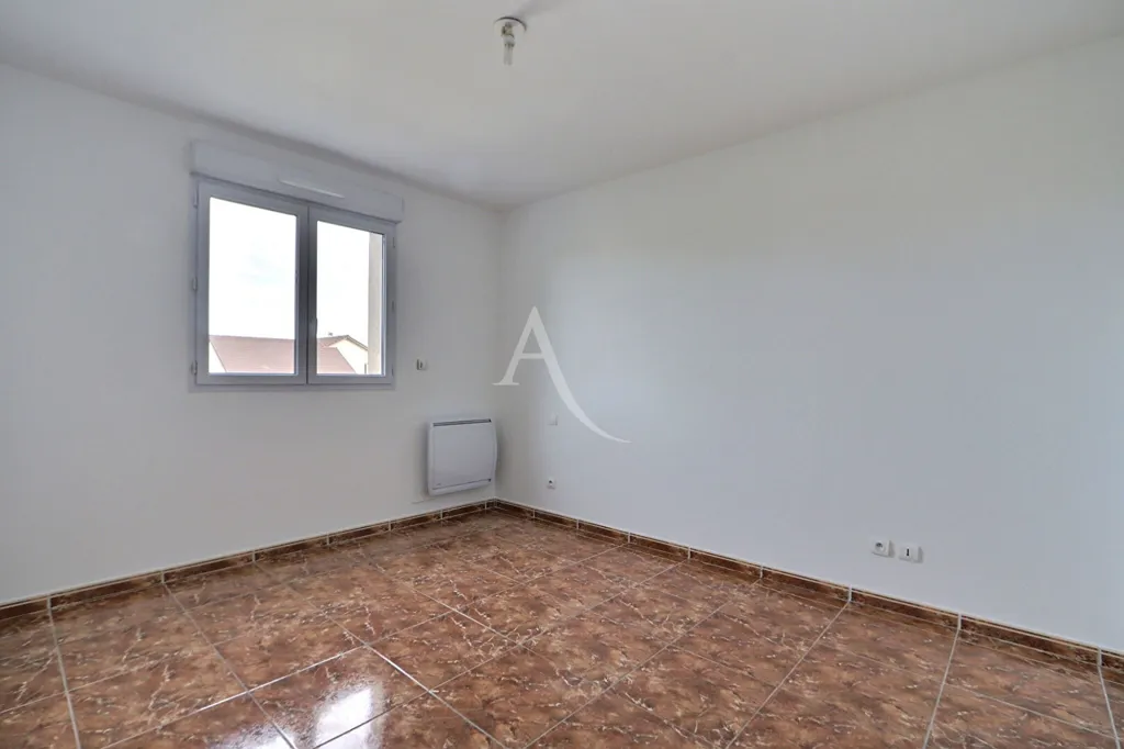 Stanze - Bright 2-Bedroom Apartment in Le Blanc-Mesnil