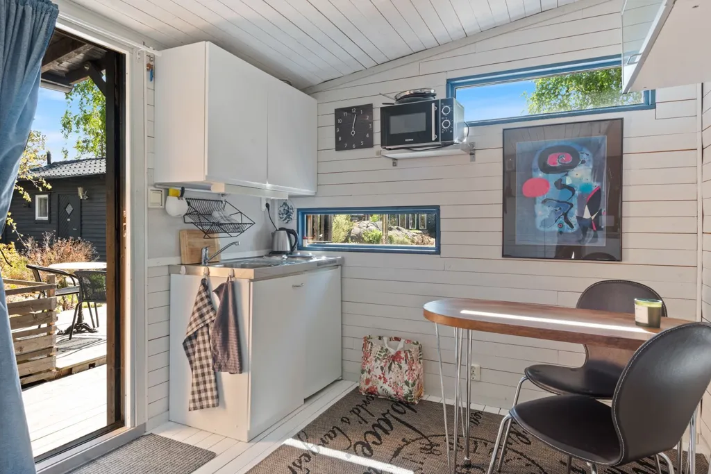 Kitchen - Seaside Villa with Sauna & Pool near Ingaröfjärden
