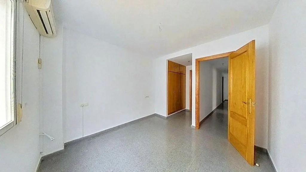 hallway_entrance